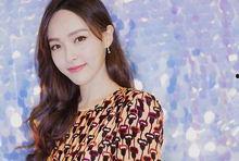 娱乐吃瓜酱30岁,三十而立，揭秘娱乐圈那些不为人知的秘密